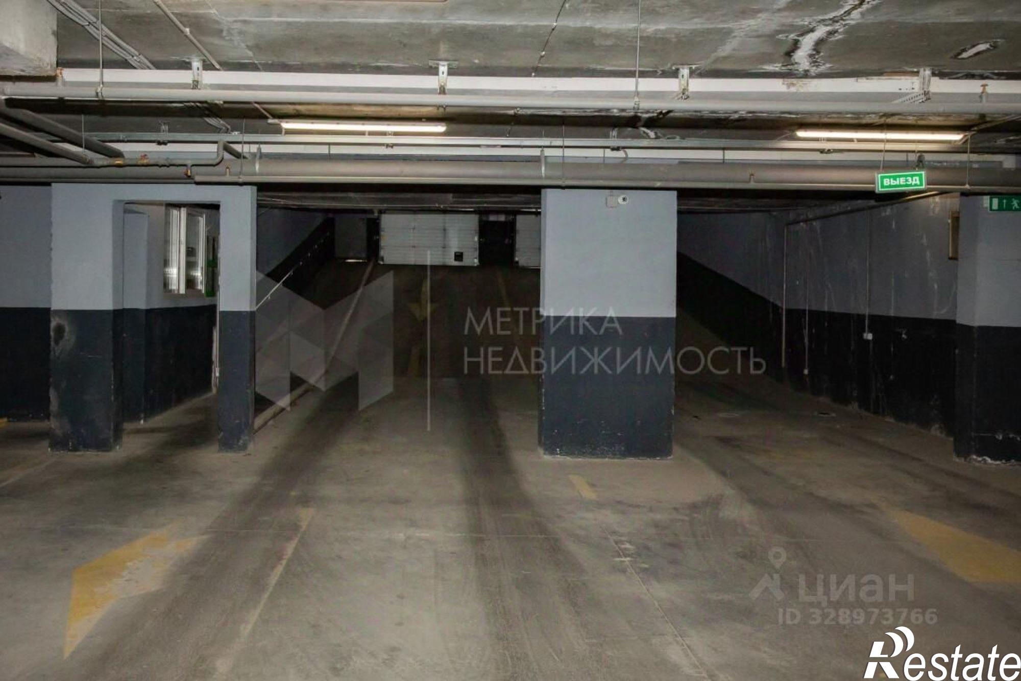 Купить гараж, место в паркинге за 225 000 рублей на ул Велижанская, 44