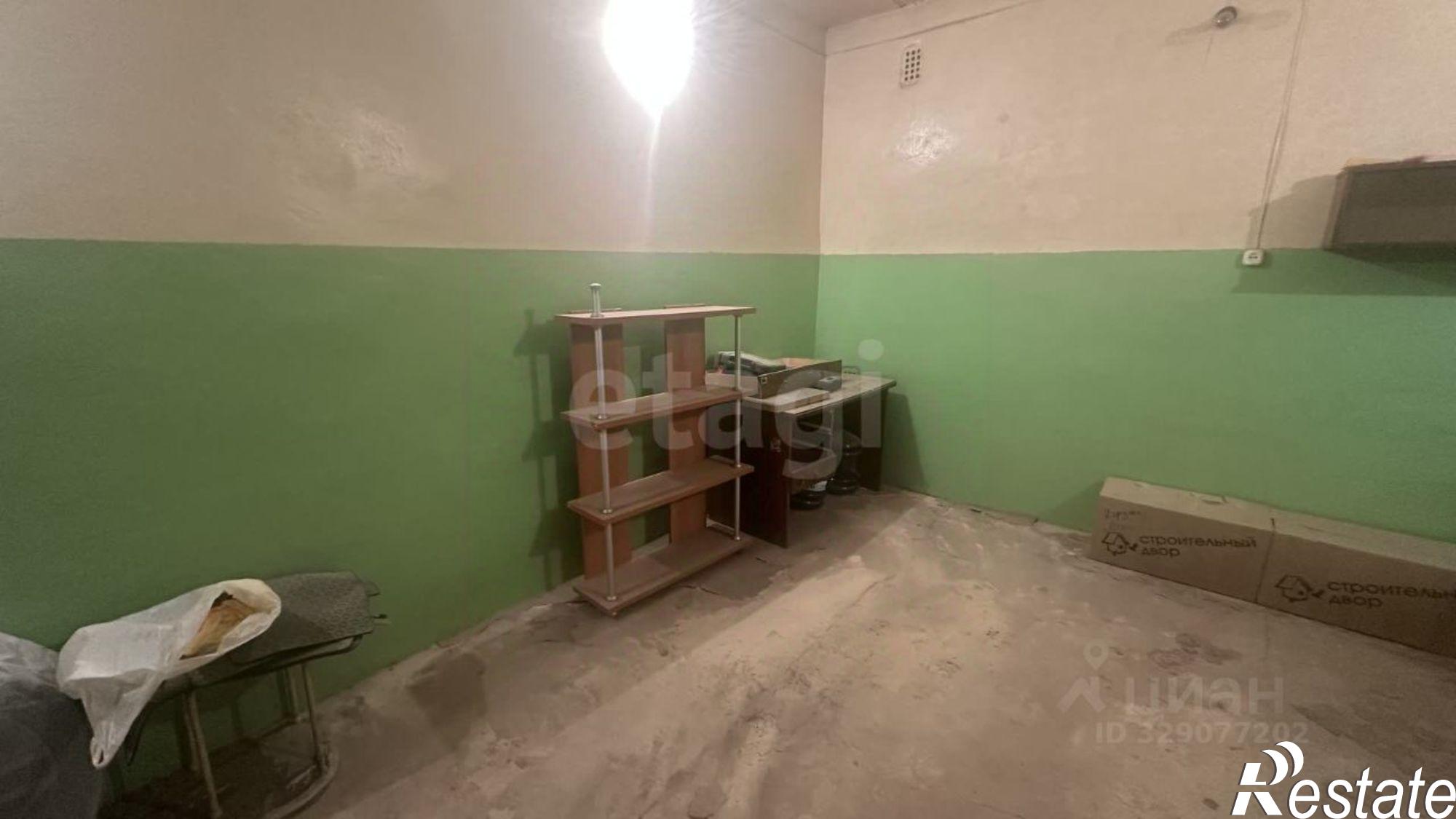 Купить гараж, место в паркинге за 1 100 400 рублей на Народная улица