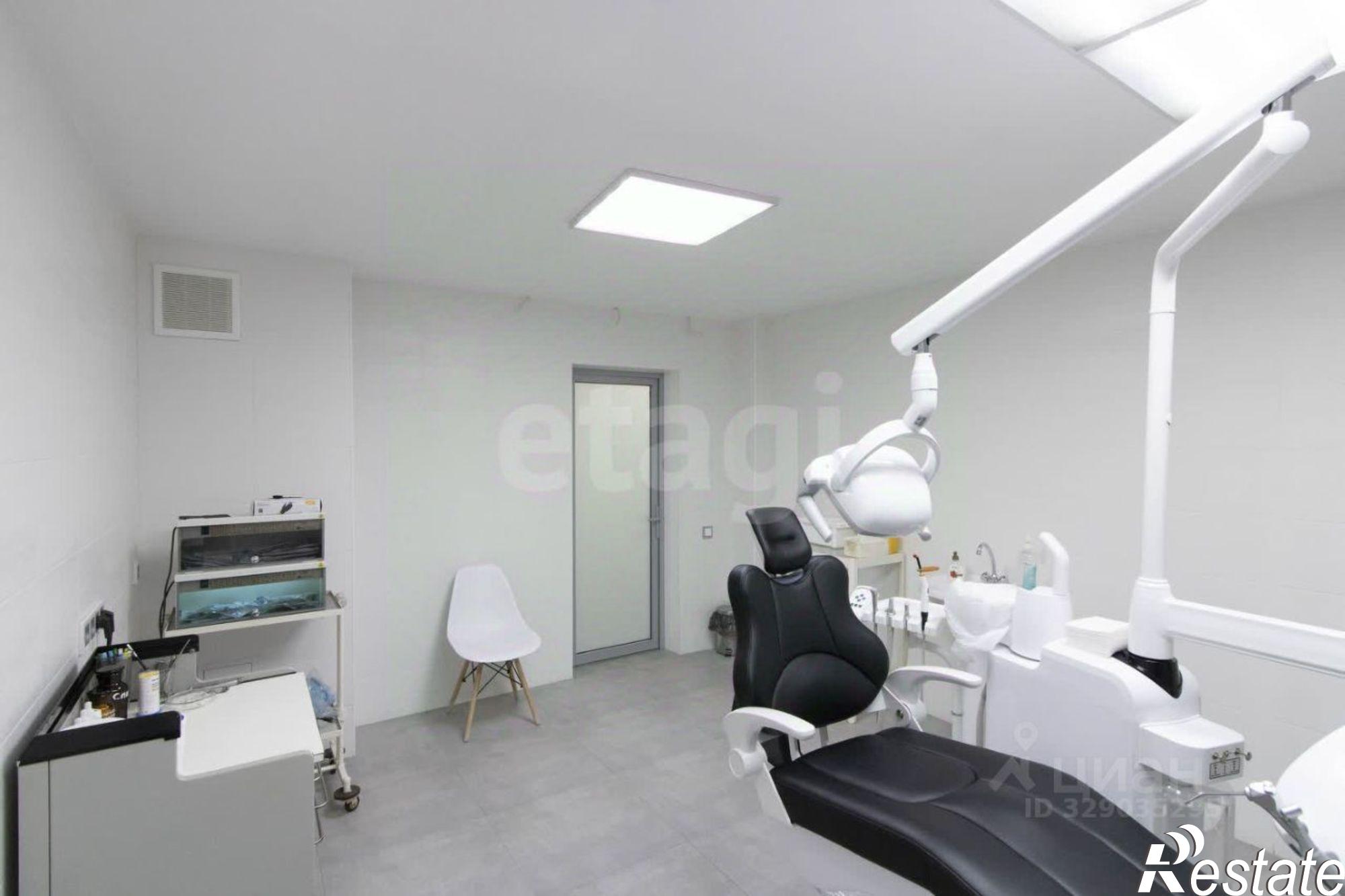 Купить офис, помещение под офис за 10 936 400 рублей на ул Мельникайте, 115