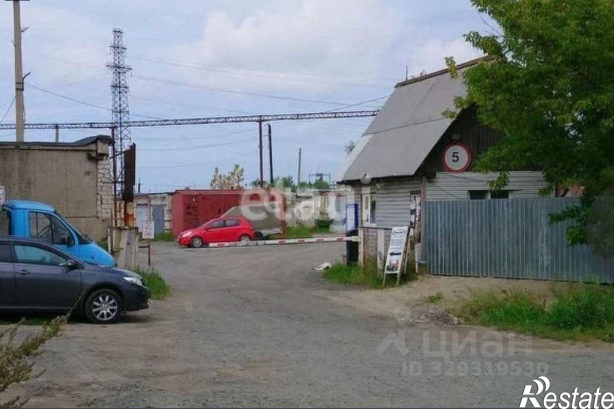 Купить гараж, место в паркинге за 1 000 000 рублей на улица Домостроителей
