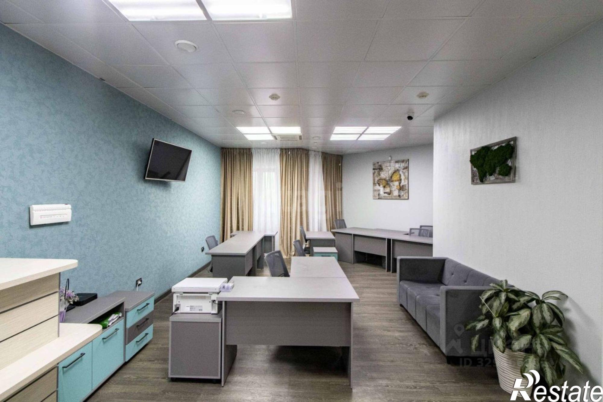 Купить офис, помещение под офис за 17 436 100 рублей на улица Малыгина, 90