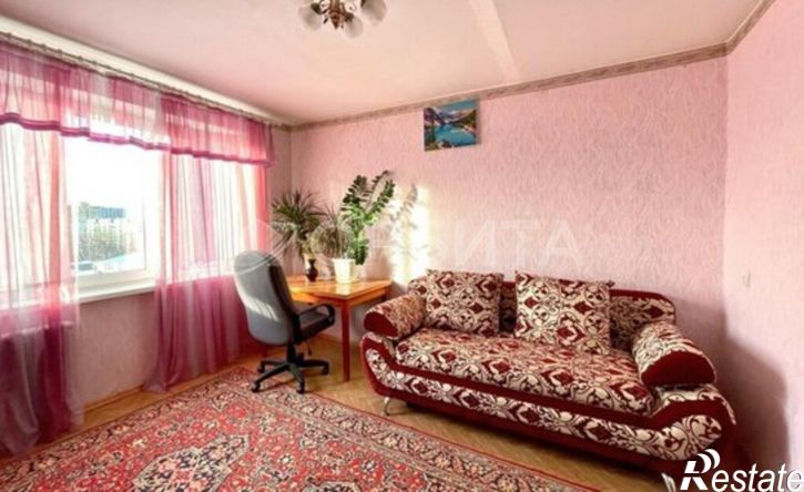 3-комн квартира улица 50 лет Октября, 68,  д. 68