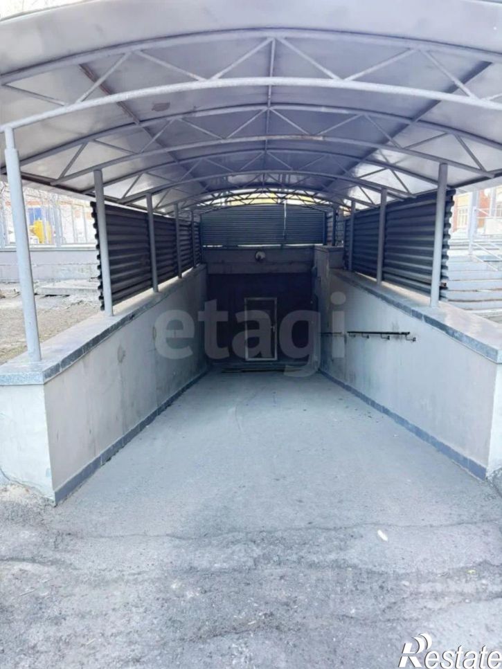 Гараж/парковка улица Грибоедова, 13 к3,  д. 13 к3