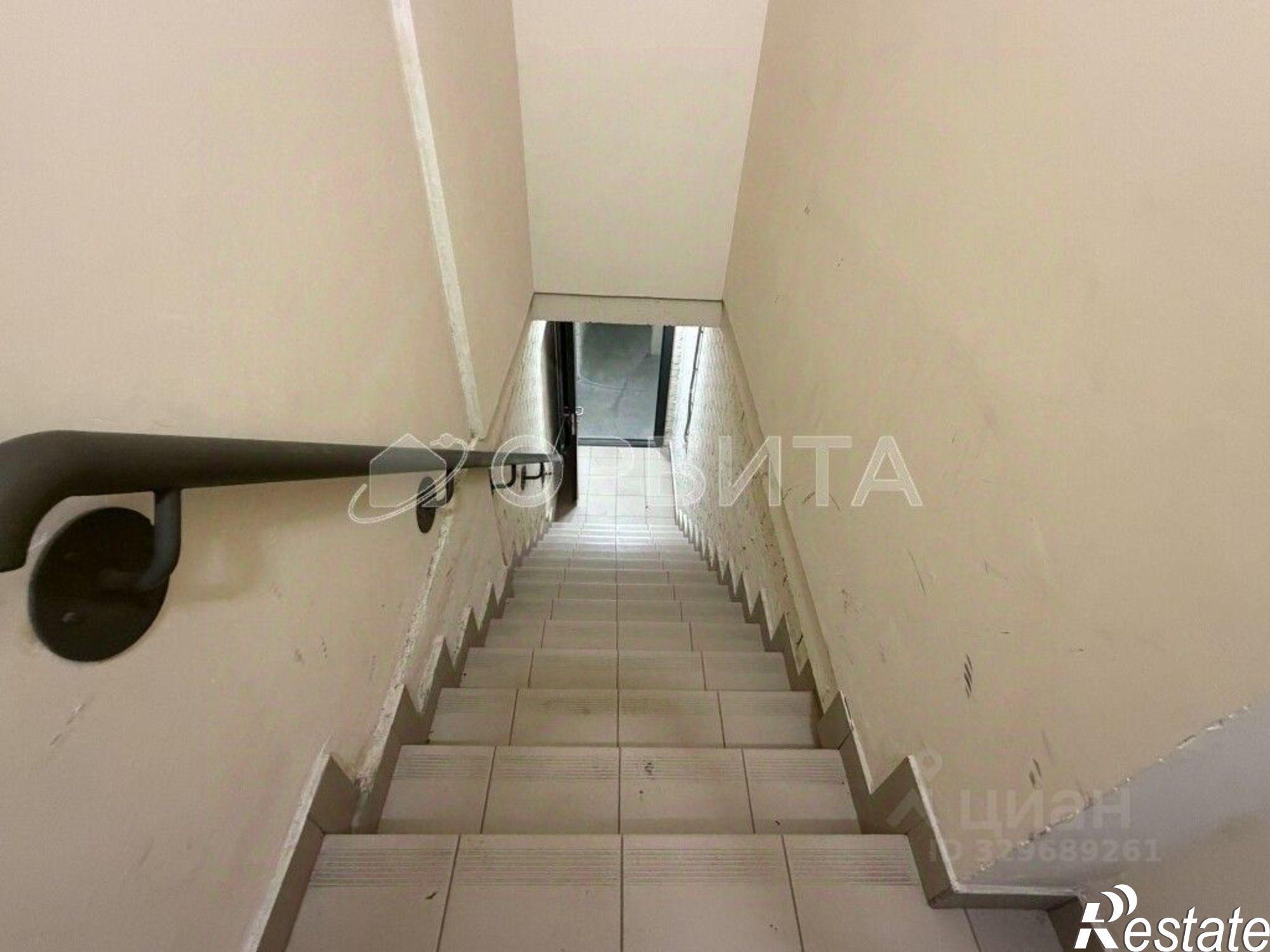 Купить складское помещение за 230 770 рублей на ул Фармана Салманова, 12