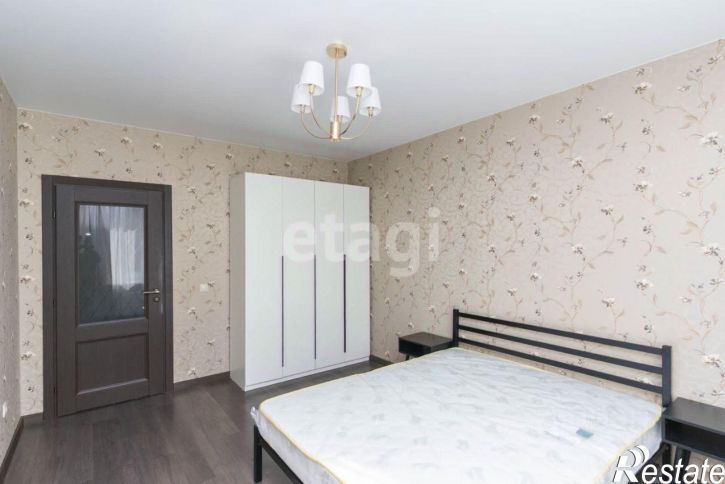 3-комн квартира улица Николая Зелинского, 14,  д. 14