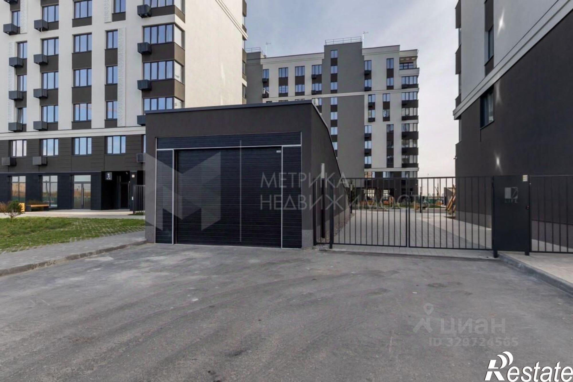 Купить гараж, место в паркинге за 1 094 540 рублей на ул Братьев Бондаревых, 1
