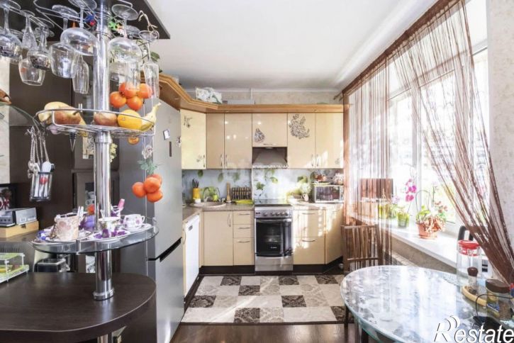 2-комн квартира ул Хохрякова, 32,  д. 32