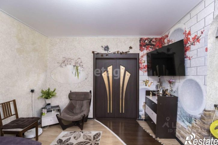 2-комн квартира ул Хохрякова, 32,  д. 32