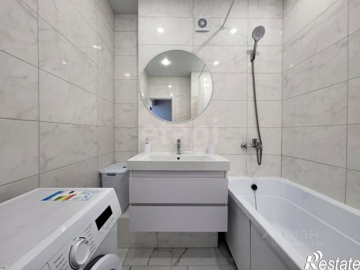 1-комн квартира ул Героев космоса, 13,  д. 13