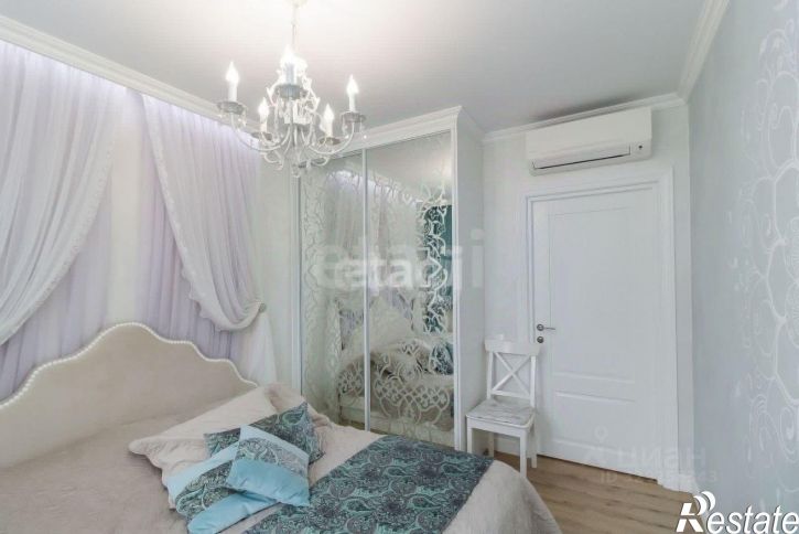2-комн квартира улица Василия Подшибякина, 19,  д. 19