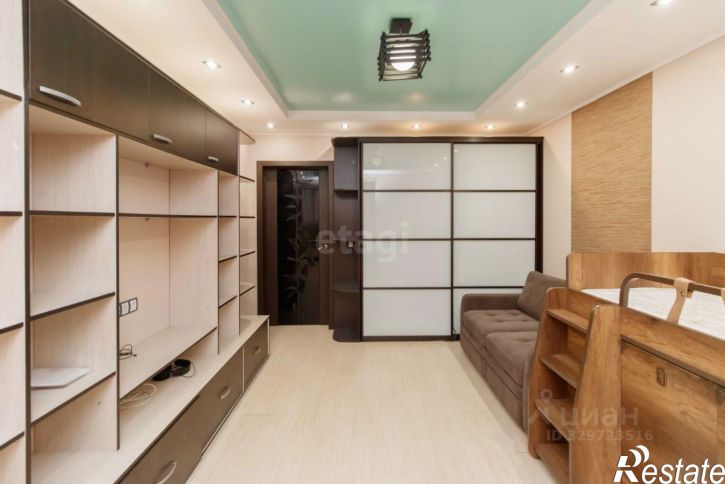 2-комн квартира улица Евгения Богдановича, 10,  д. 10