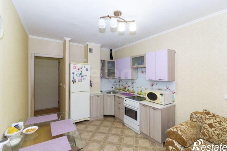 1-комн квартира улица Александра Протозанова, 10,  д. 10