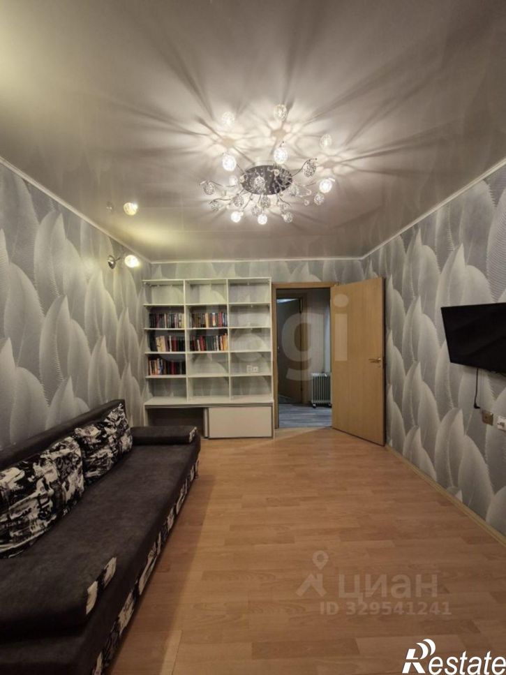2-комн квартира ул Ветеранов труда, 3,  д. 3