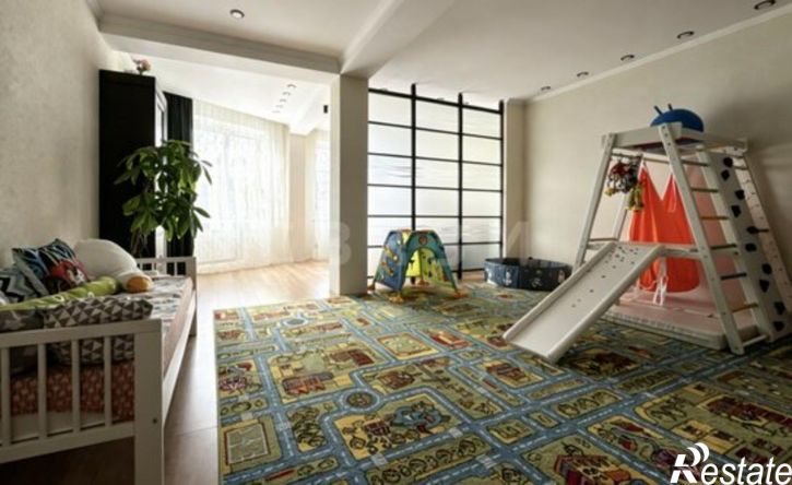 3-комн квартира ул 8 Марта, 2,  д. 2