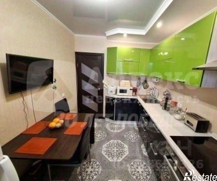 2-комн квартира Лесопарковая улица, 15,  д. 15