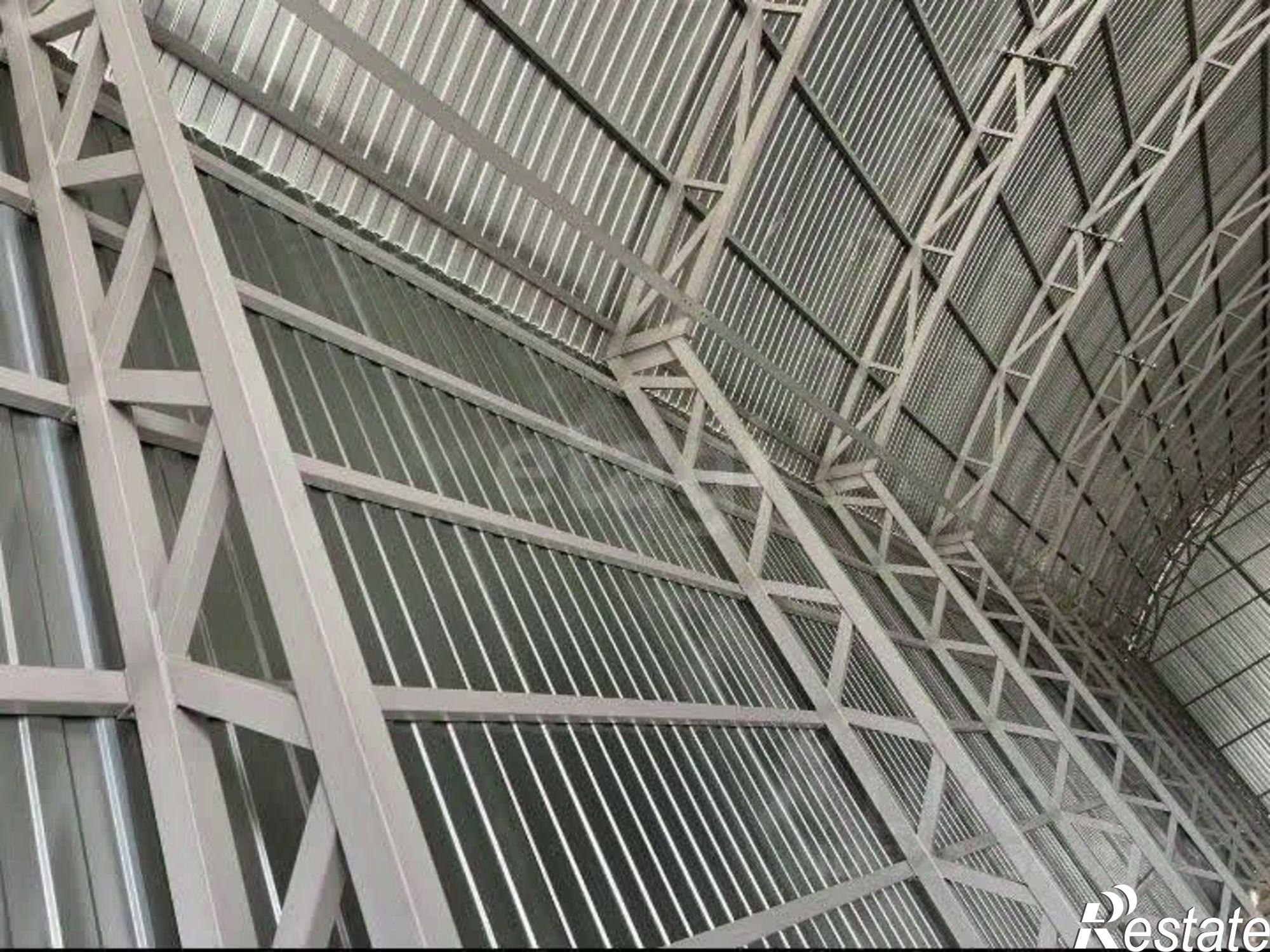 Купить складское помещение за 16 700 300 рублей на Велижанский тракт 9 км