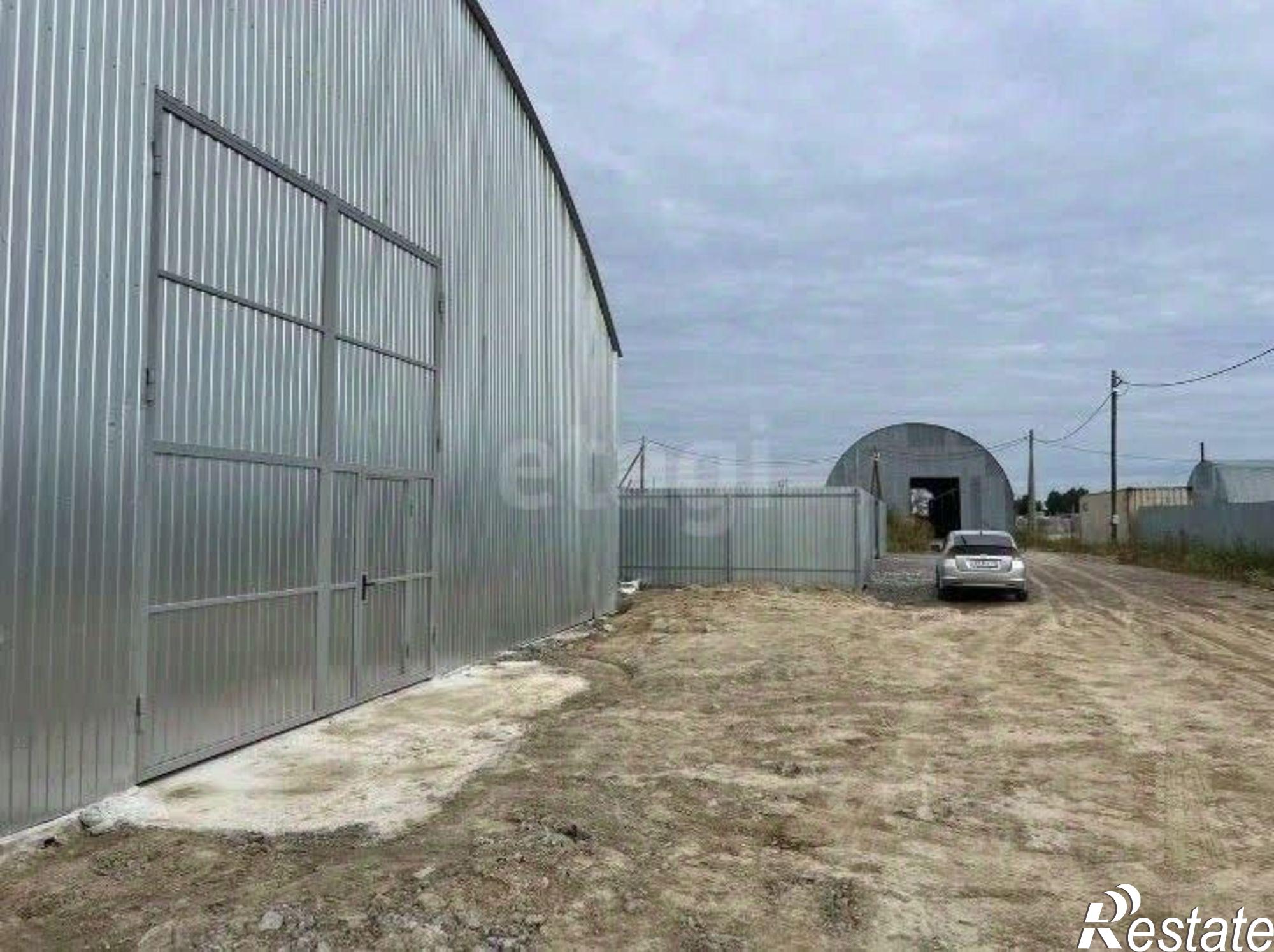 Купить складское помещение за 16 700 300 рублей на Велижанский тракт 9 км