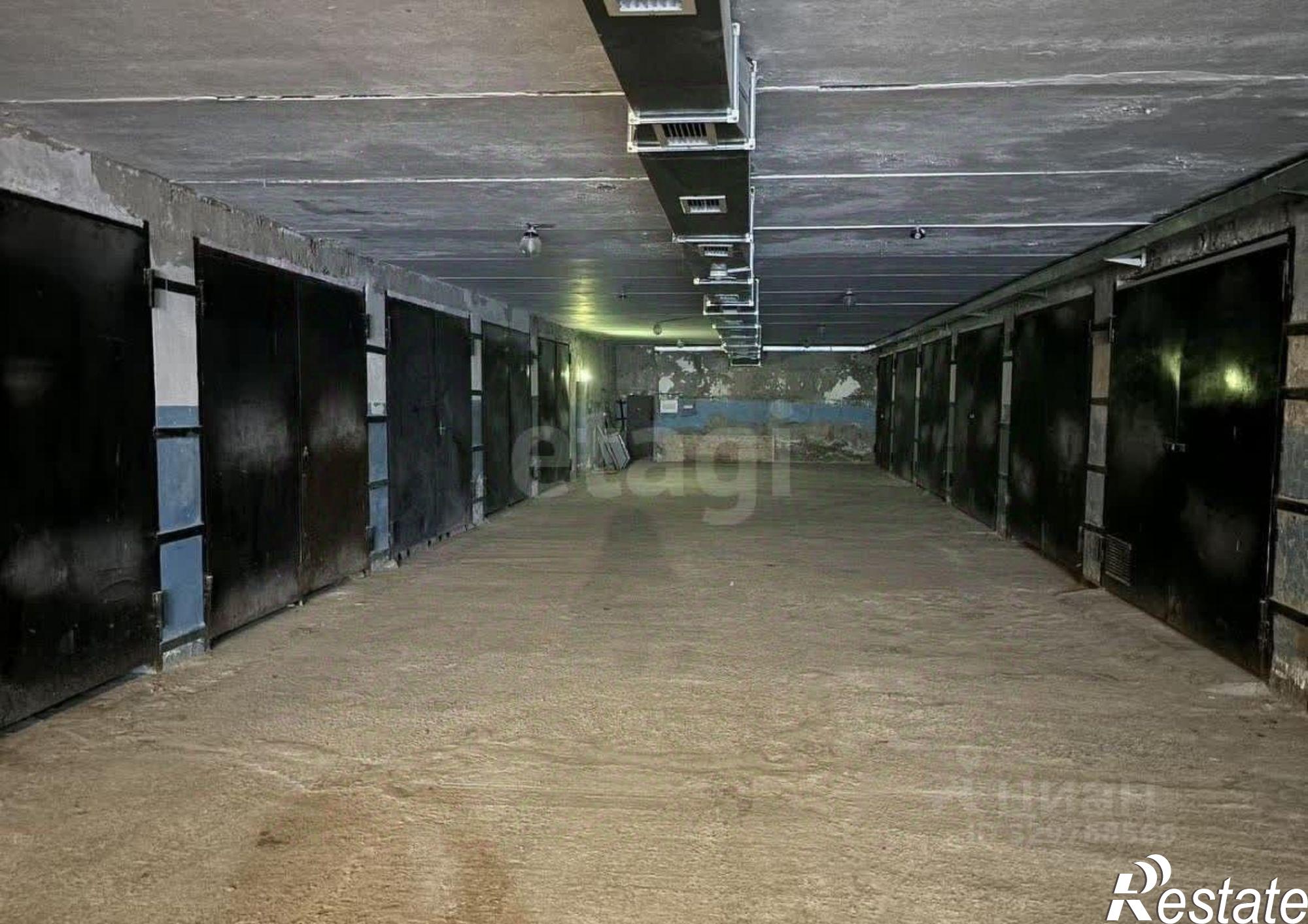 Купить гараж, место в паркинге за 2 620 000 рублей на ул Ленина, 38/1