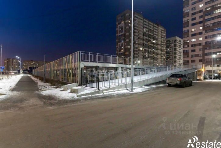 Гараж/парковка улица Николая Семёнова, 15,  д. 15