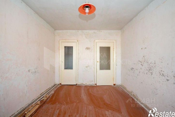 2-комн квартира улица Александра Матросова, 27,  д. 27