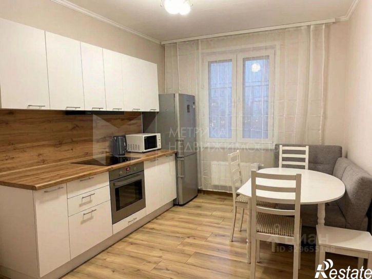 1-комн квартира улица Алексея Леонова, 17,  д. 17