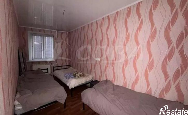 3-комн квартира улица Клары Цеткин, 61 к1,  д. 61 к1
