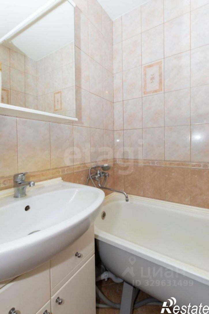 2-комн квартира ул Домостроителей, 6,  д. 6
