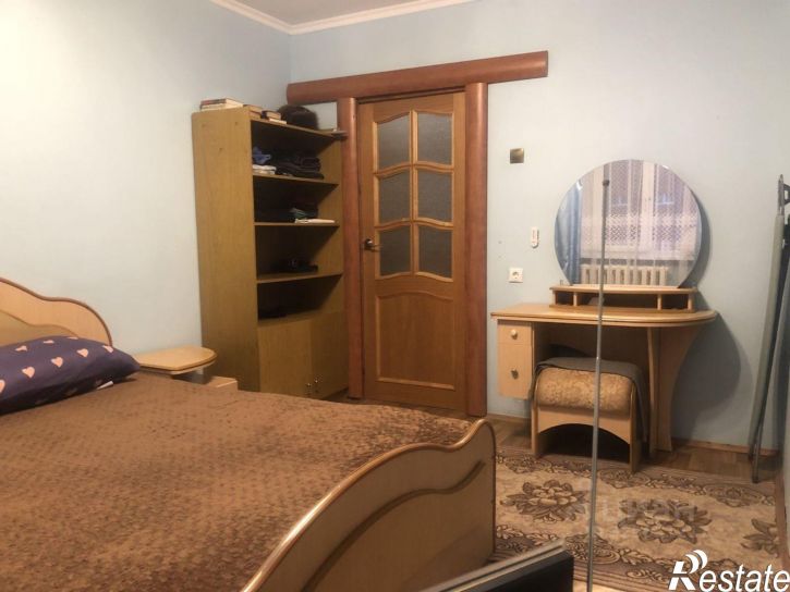 2-комн квартира улица Валерии Гнаровской, 10/1,  д. 10/1