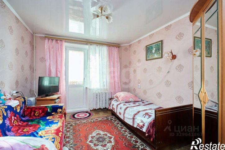 3-комн квартира улица Демьяна Бедного, 104,  д. 104