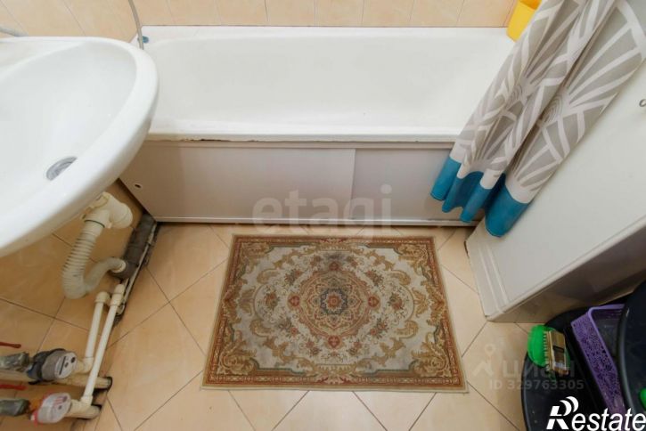 4-комн квартира Широтная улица, 83,  д. 83
