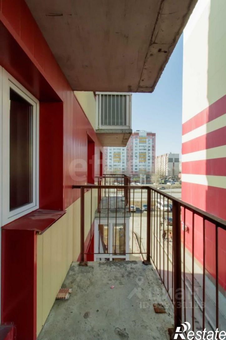 3-комн квартира улица Пермякова, 83 к1,  д. 83 к1