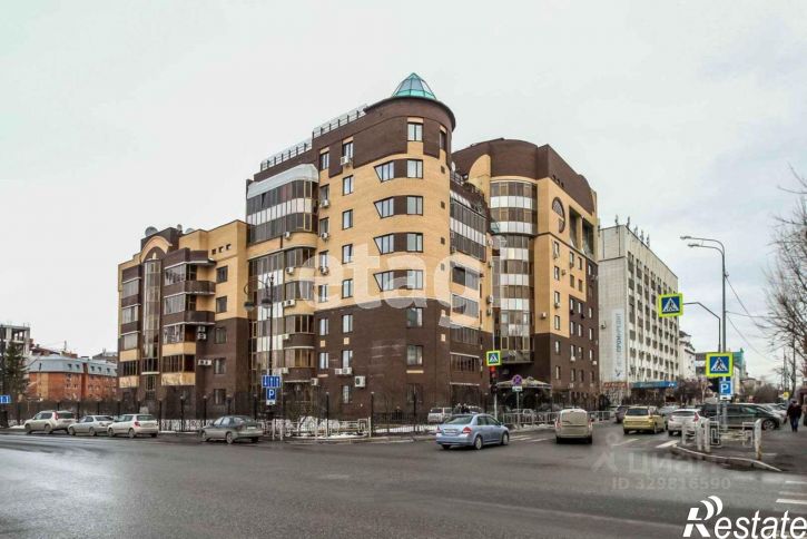 4-комн квартира улица Хохрякова, 45,  д. 45