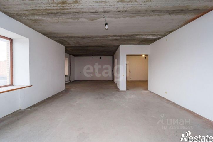4-комн квартира улица Хохрякова, 45,  д. 45