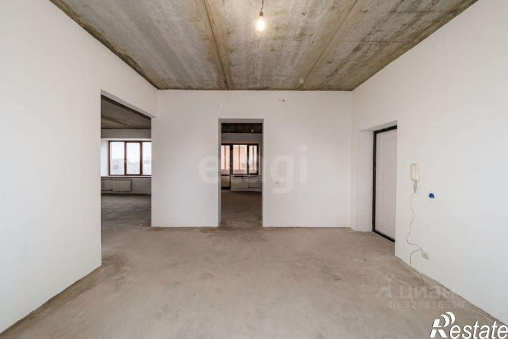 4-комн квартира улица Хохрякова, 45,  д. 45