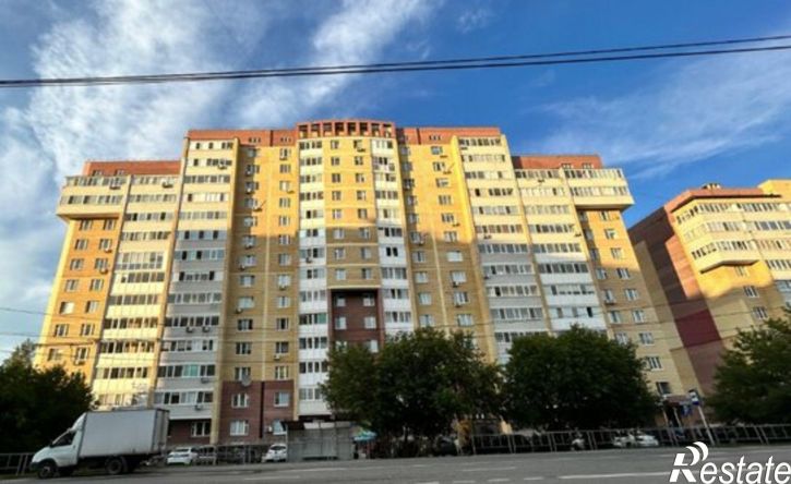 2-комн квартира Интернациональная улица, 140,  д. 140