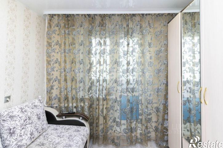 3-комн квартира улица Энергостроителей, 10,  д. 10