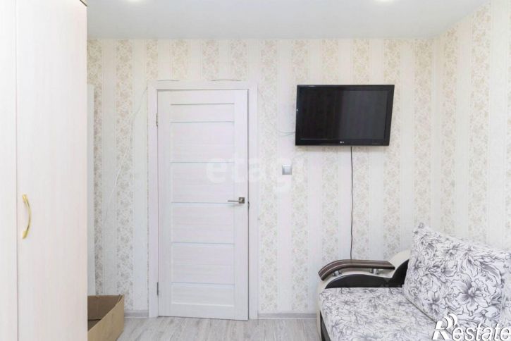 3-комн квартира улица Энергостроителей, 10,  д. 10