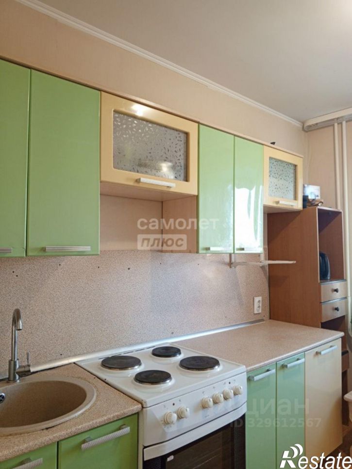 3-комн квартира ул Домостроителей, 38,  д. 38
