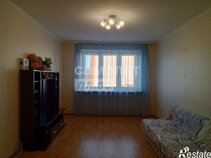 3-комн квартира ул Домостроителей, 38,  д. 38