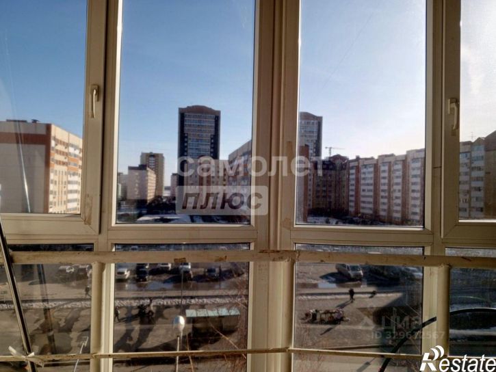 3-комн квартира ул Домостроителей, 38,  д. 38