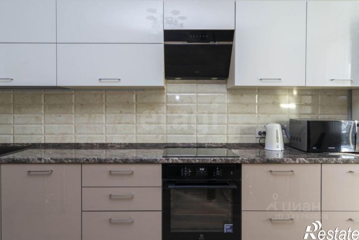 3-комн квартира ул Дмитрия Менделеева, 2 2,  д. 2 2,  к. 2