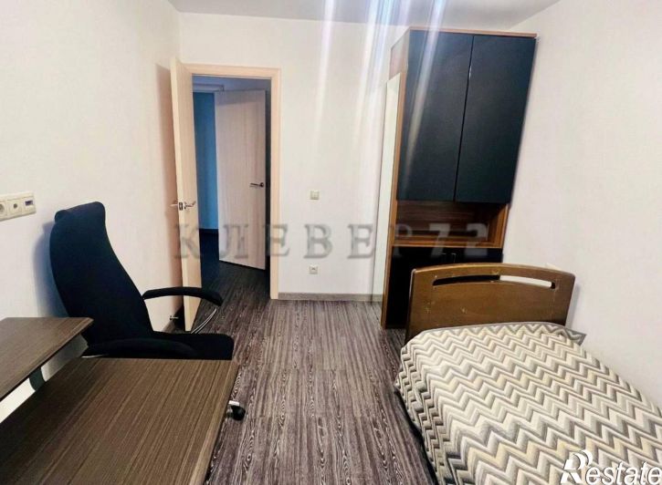 2-комн квартира улица Николая Ростовцева, 24,  д. 24