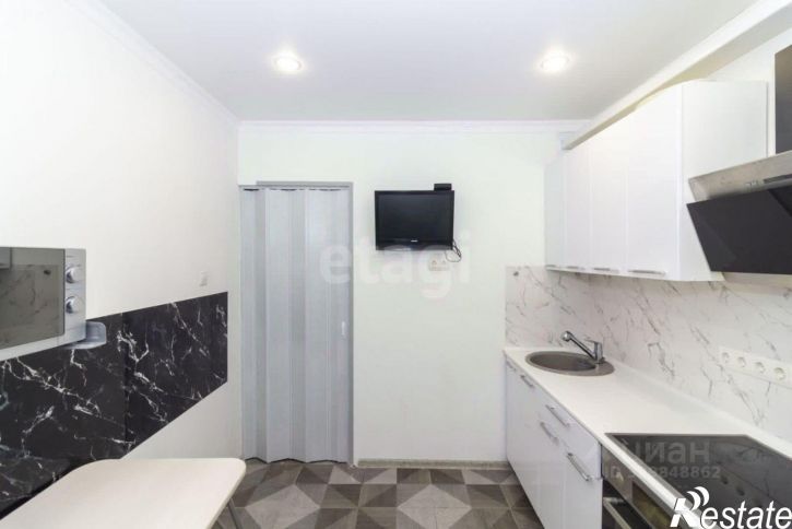 3-комн квартира Интернациональная улица, 35,  д. 35