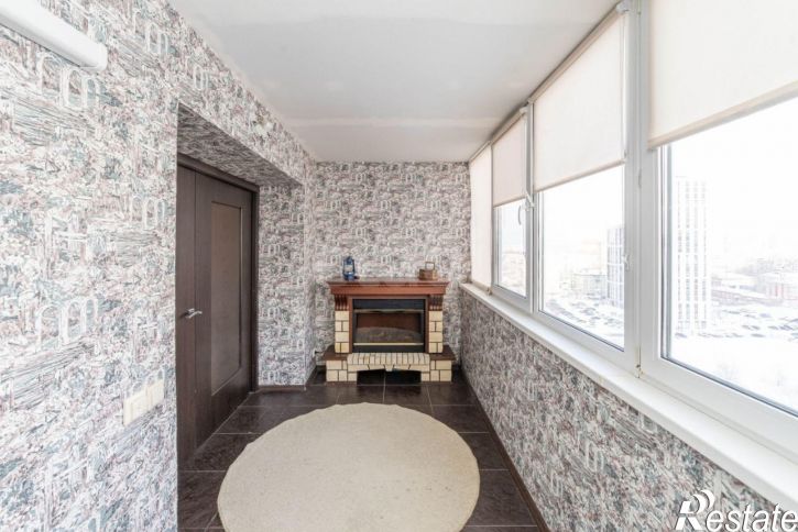 3-комн квартира улица Муравленко, 3,  д. 3