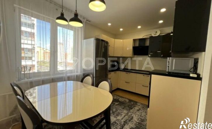3-комн квартира улица Эрвье, 28,  д. 28