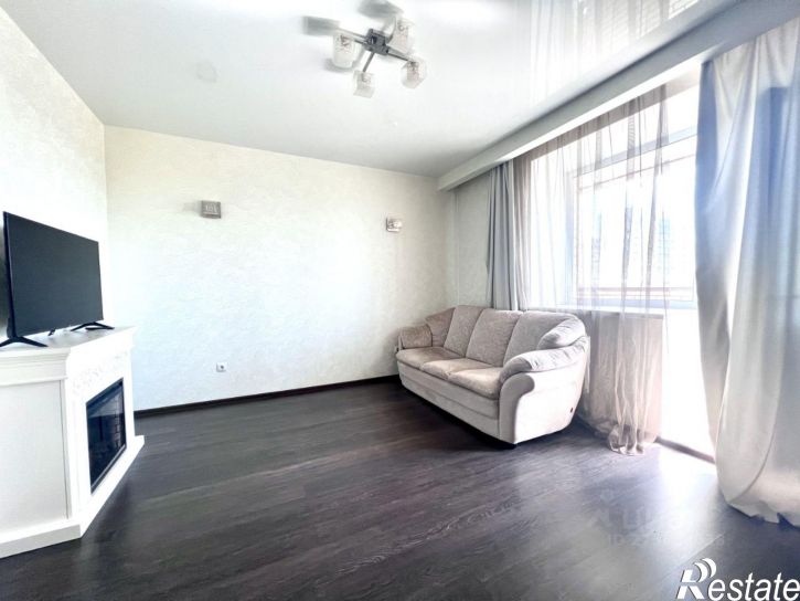 2-комн квартира улица Революции, 228 к1,  д. 228 к1