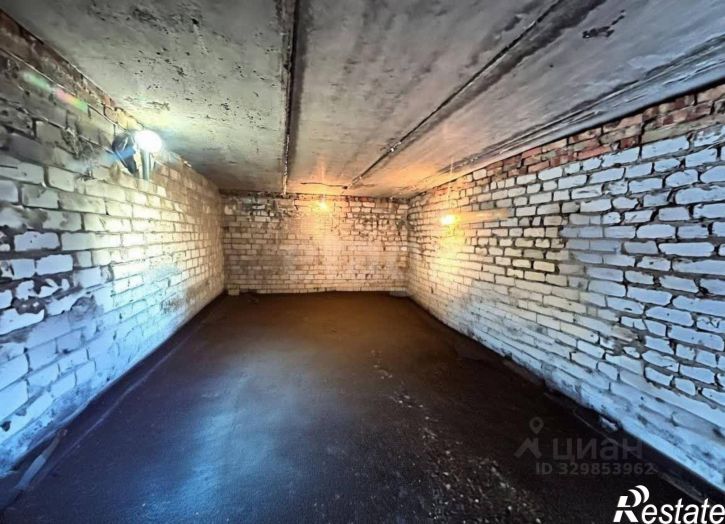 Гараж/парковка улица Ветеранов Труда, 39,  д. 39