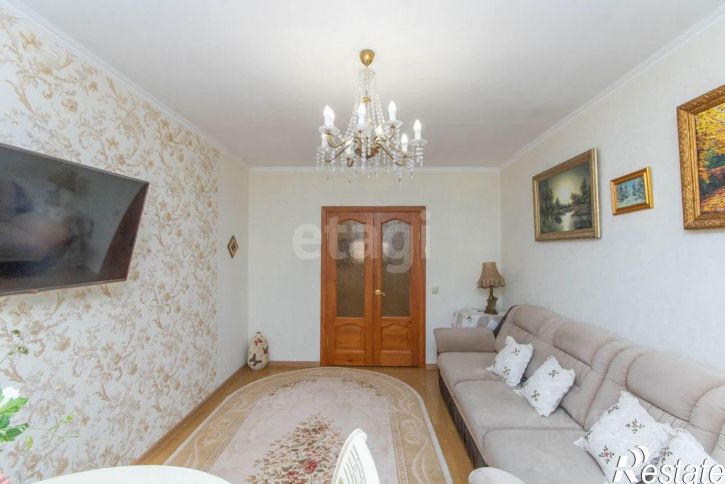 3-комн квартира ул Домостроителей, 12а,  д. 12а