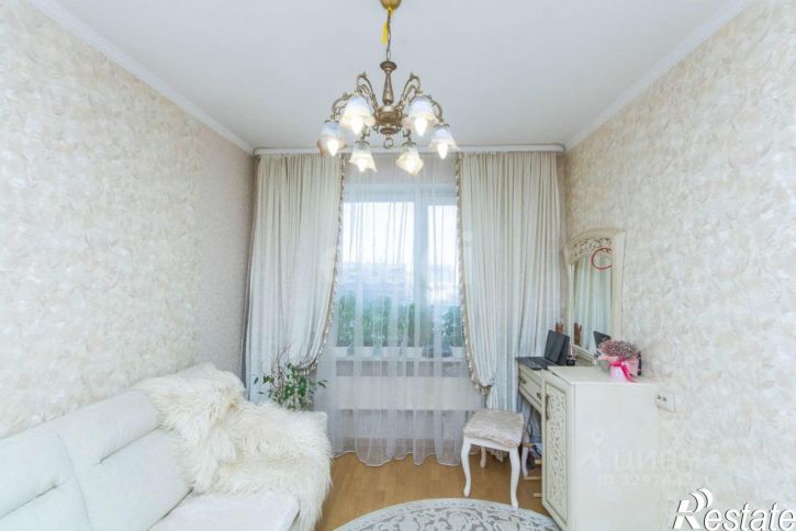 3-комн квартира ул Домостроителей, 12а,  д. 12а