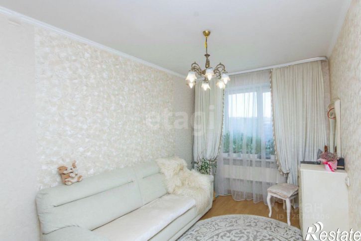 3-комн квартира ул Домостроителей, 12а,  д. 12а
